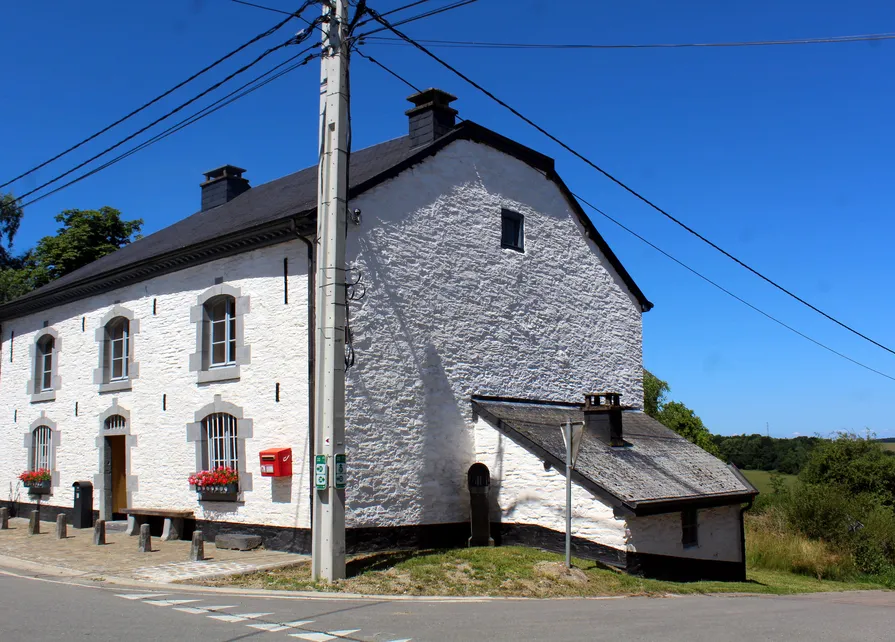 Photographie de La Blanche Maison Ⓒ 2025 CC BY-NC 4.0 Louise van de Werve