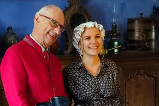 Gilles Pirlot de Corbion et Jennifer Sonck dans la cuisine de la Blanche Maison Ⓒ 2025 CC BY-NC 4.0 Didier Misson