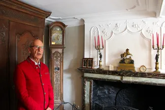 Gilles Pirlot de Corbion explique l’esprit dans lequel la belle salle de la Blanche Maison a été restaurée Ⓒ 2025 CC BY-NC 4.0 Didier Misson
